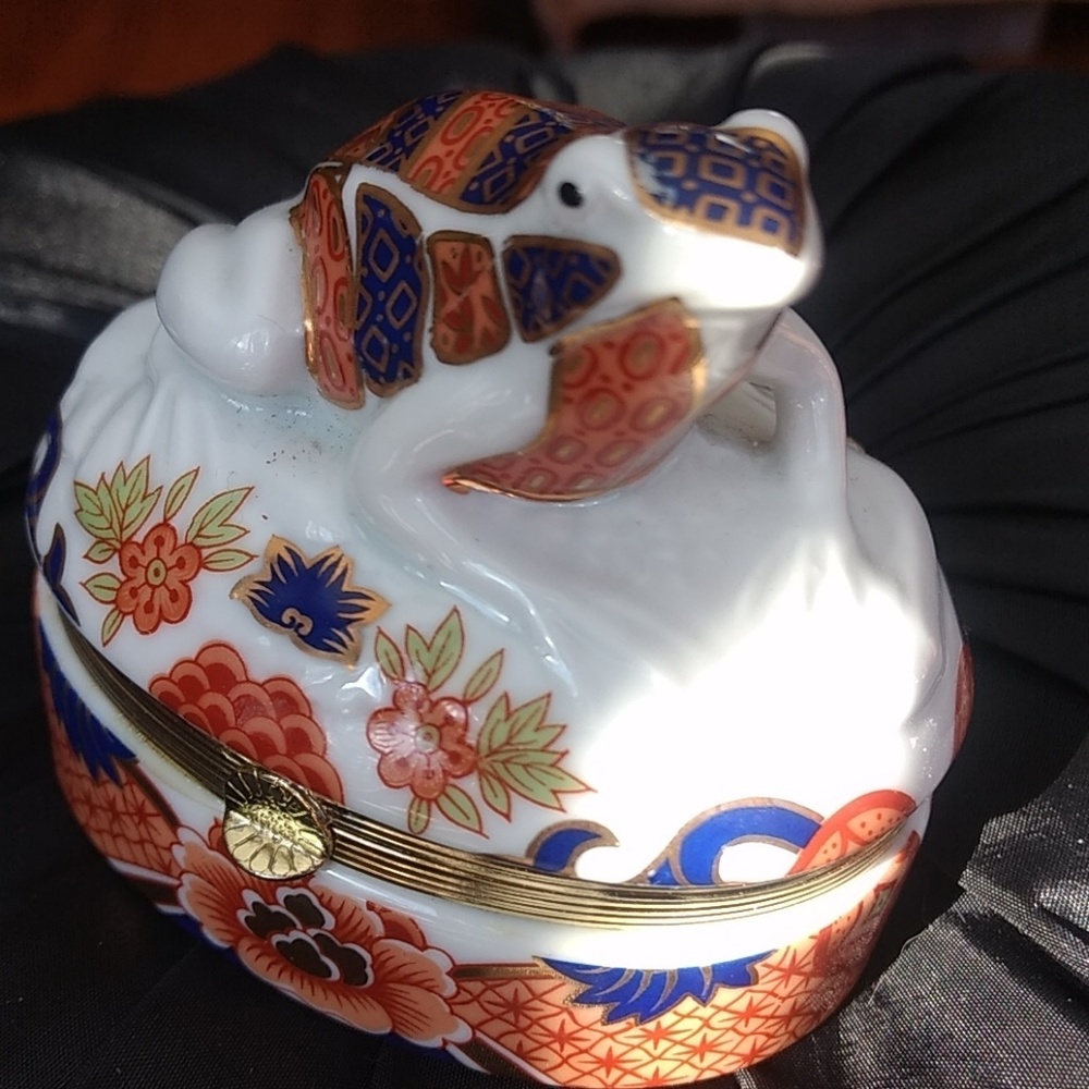 Little limoche jewelry box